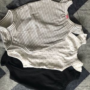 Carter’s simple joy 3 set tank onesies